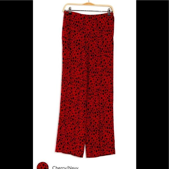 St.John Collection Women’s wide leg leopard print 100% silk pant size S, NWT - Picture 3 of 9